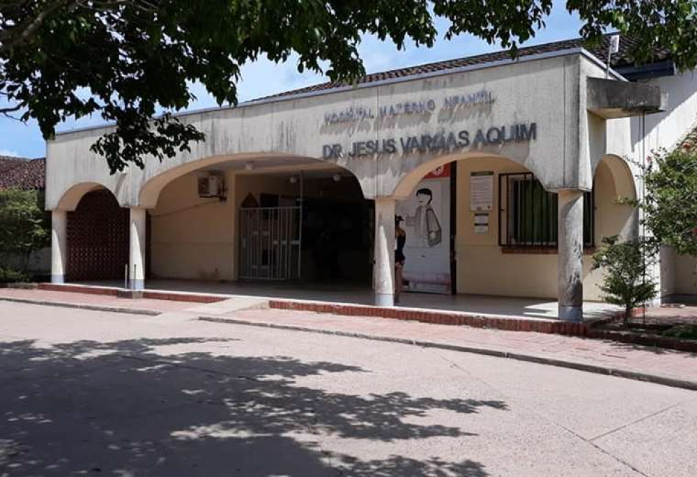 Hospital Materno Infantil niega atención a niños en Emergencia por no pagar Bs 40