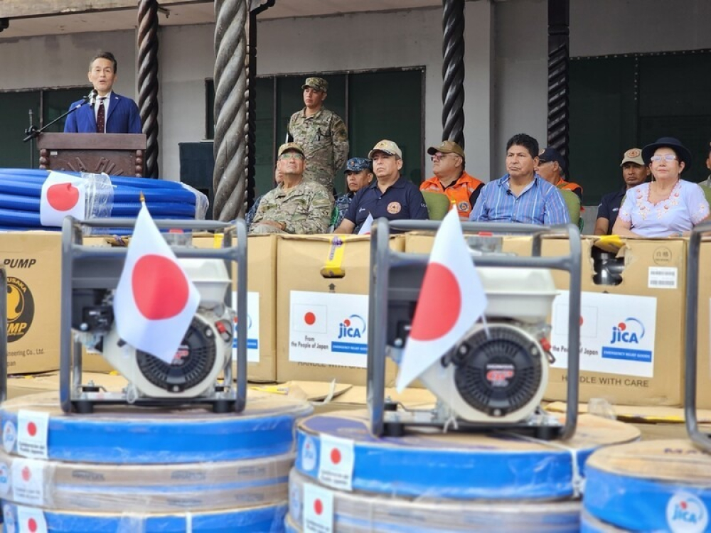 Bolivia agradece a Japón la donación de equipos especializados para atender desastres