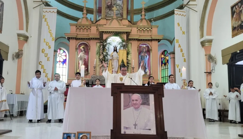 ‘Que el Espíritu de Cristo resucitado impulse a todos los bolivianos a caminar juntos’ (Pesoa)