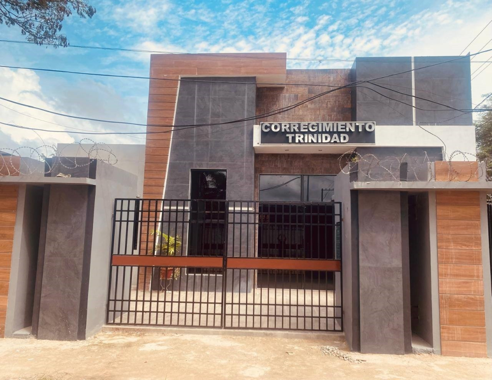 Corregimiento de Trinidad entrega un centro para capacitación y exposición