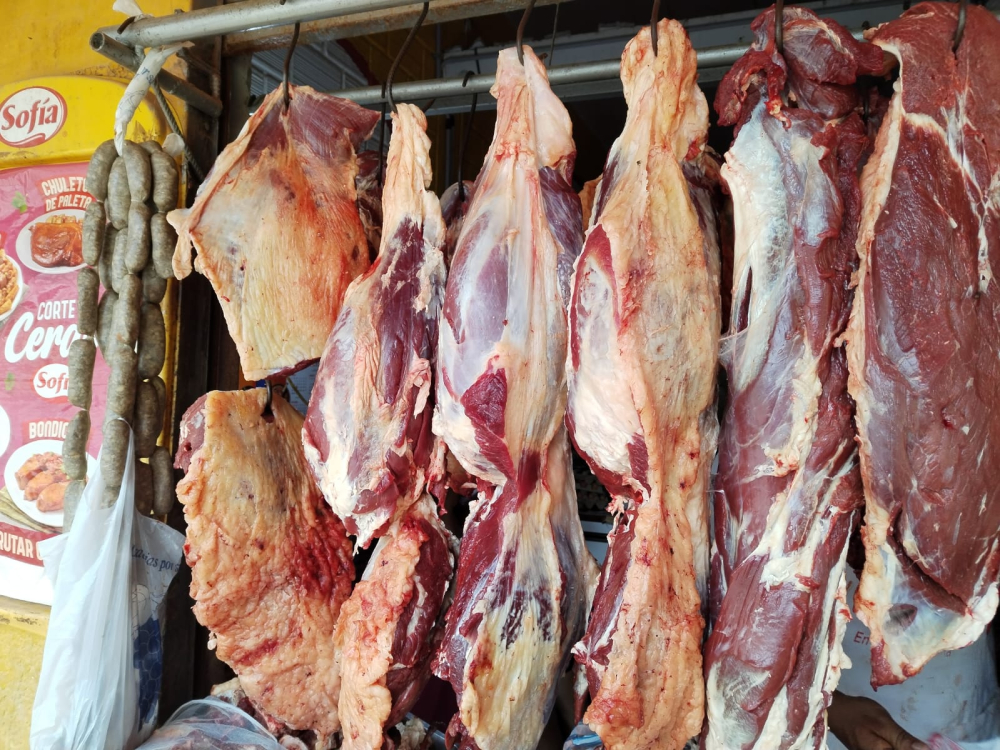 Fejuve exige control del precio de la carne, Intendencia activa operativos