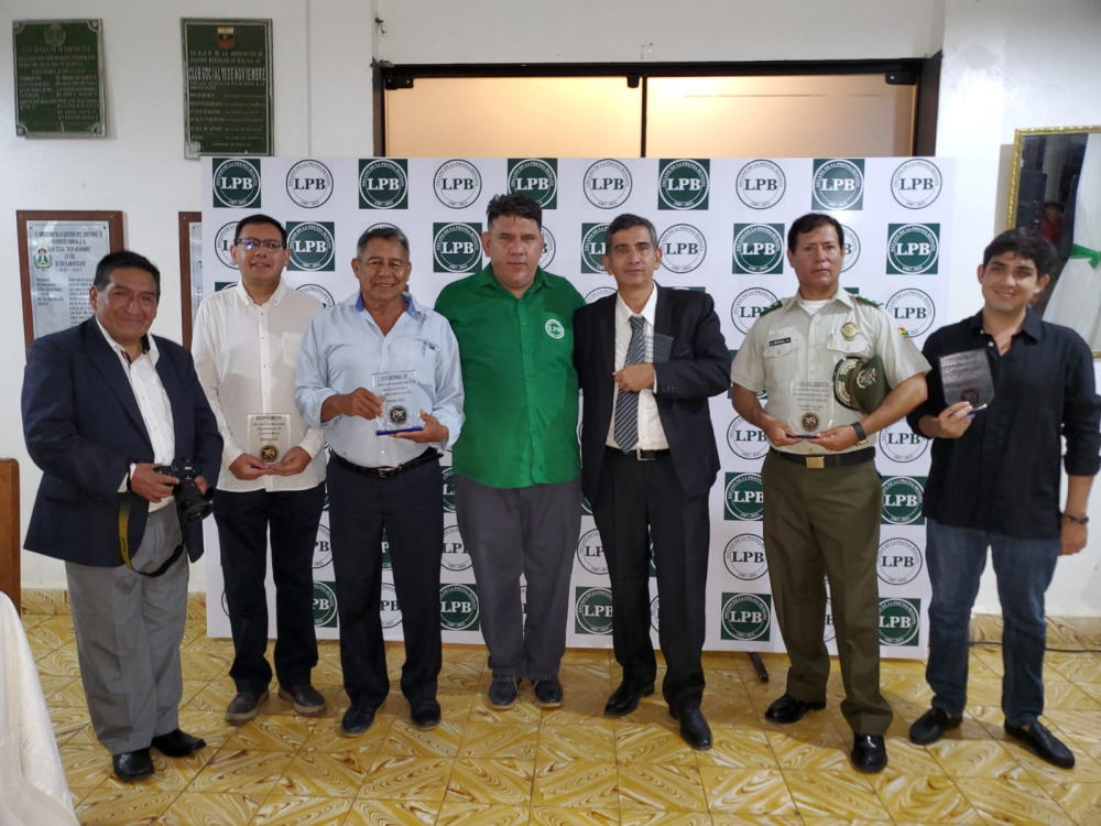 La Palabra del Beni distingue a destacadas personalidades en su 38 aniversario