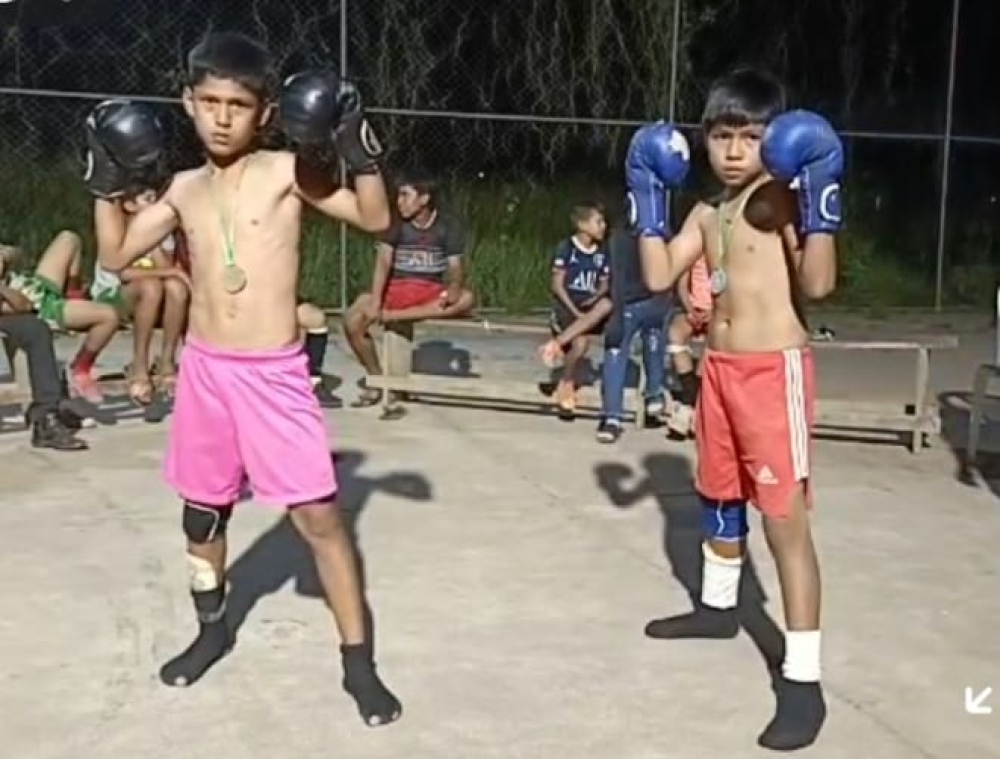 Escuela Bufeos fortalece el Muay Thai con un evento de exhibición