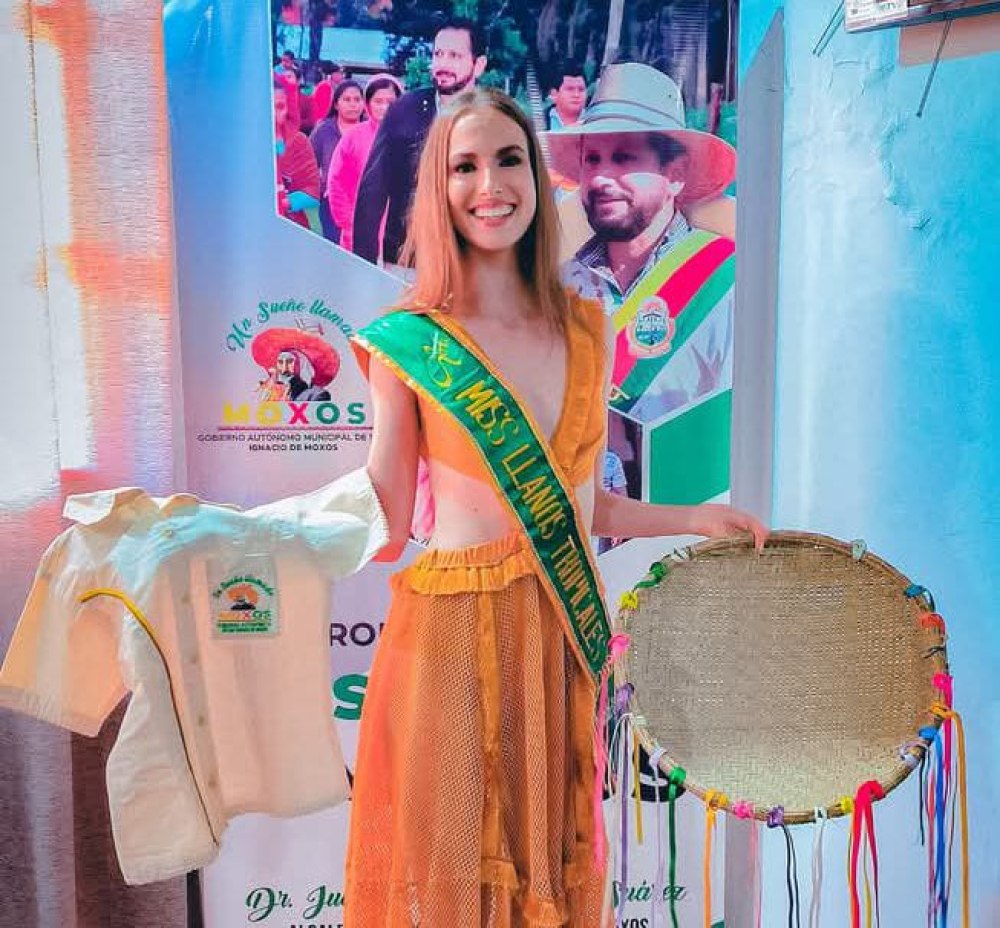 Miss Llanos Tropicales 2025 visita San Ignacio de Moxos