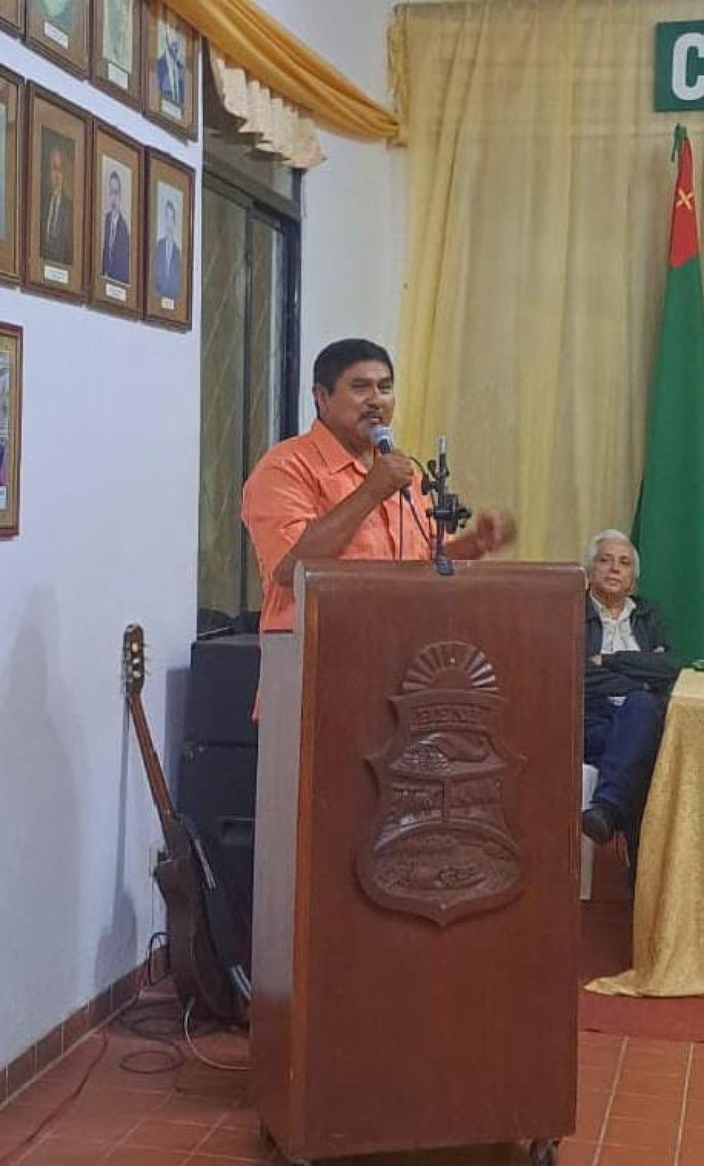 "A cien años del primer periódico beniano 1882-1982", legado de Arnaldo Lijerón