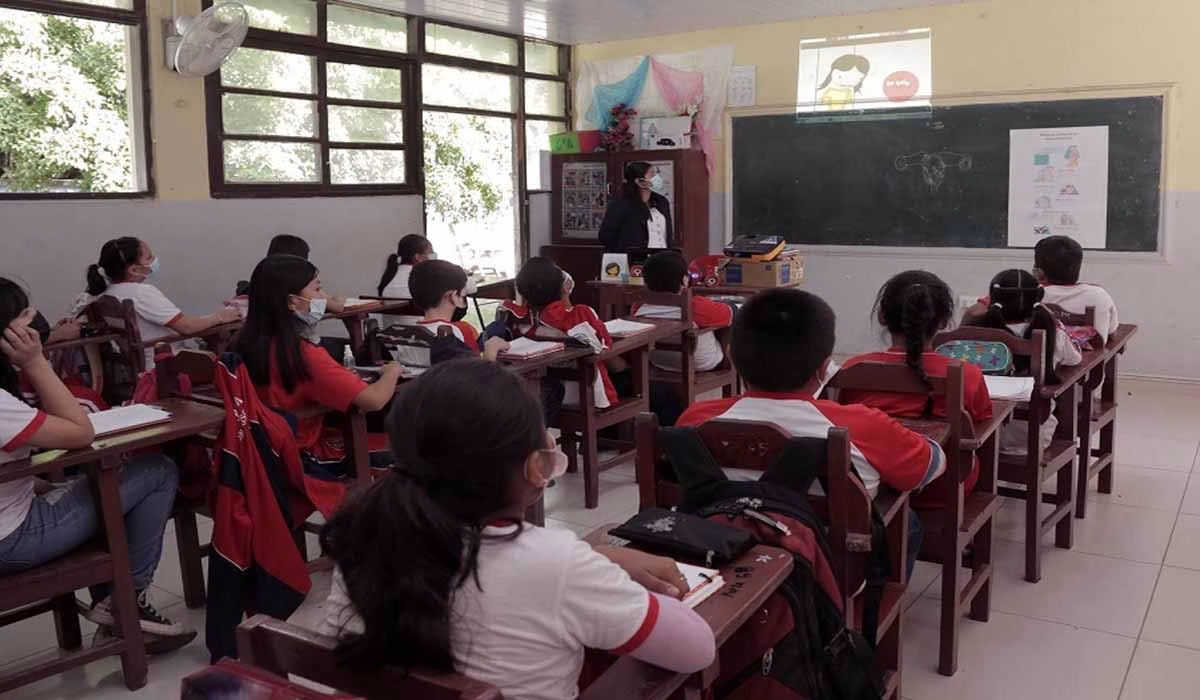 Clases presenciales en todo país se reanudarán el lunes 11
