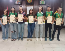 Deportistas reciben reconocimientos por destacada actuación en 2025