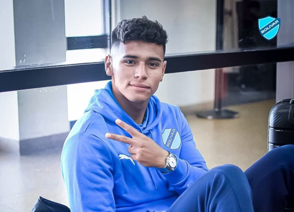 Yomar Rocha viaja a Inglaterra con Bolívar para amistosos de preparación