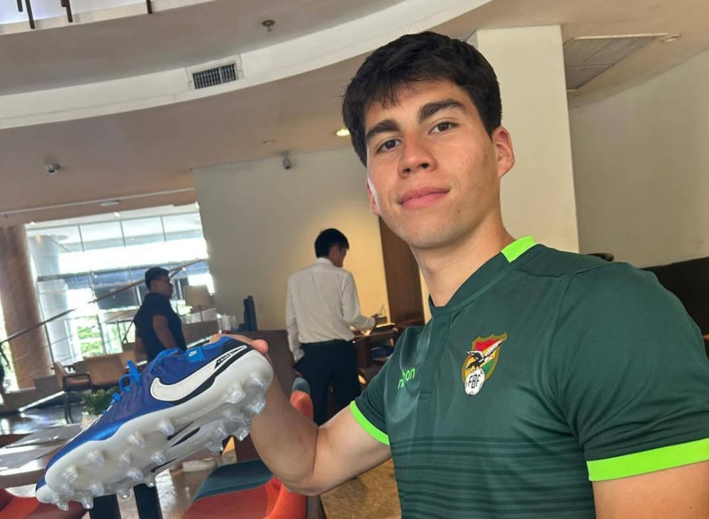 Óscar López partió con la Verde Sub-20 rumbo a Venezuela