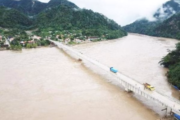 Brigada Parlamentaria del Beni solicita mantenimiento urgente de tramos camineros afectados por lluvias