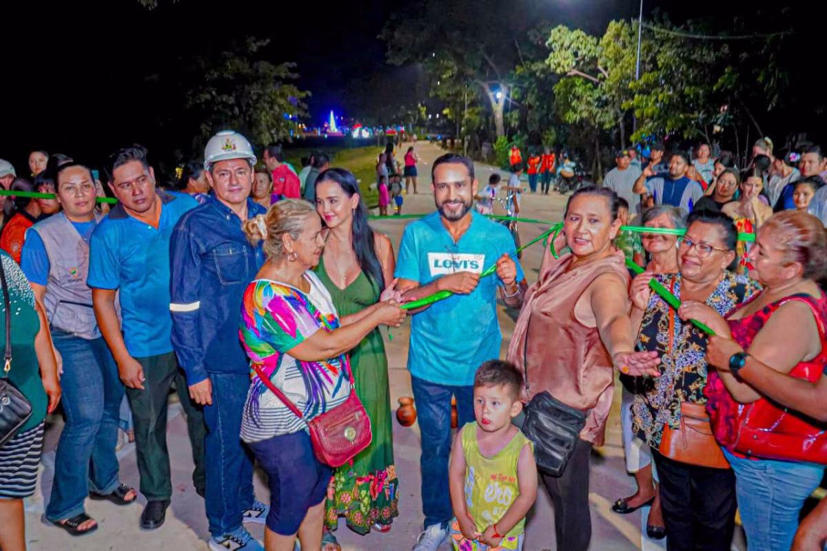 ALCALDE ENTREGA PAVIMENTO RÍGIDO EN LA COSTANERA DEL ARROYO SAN JUAN Y CONSOLIDA EL PLAN DE MEJORAMIENTO VIAL EN TRINIDAD