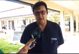 Médicos y profesionales de salud pública activan paro indefinido en el departamento por falta de salarios.