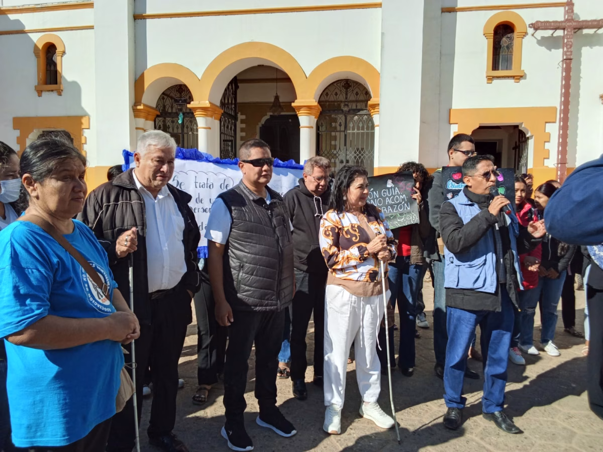 INCLUSIÓN Y REIVINDICACIÓN: CON UNA CONCURRIDA MARCHA CONMEMORAN LA SEMANA DE LA PERSONA CIEGA EN TRINIDAD