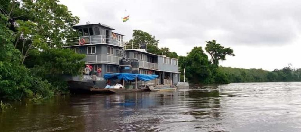 Barco Hospital de la Armada brinda ayuda humanitaria en el TIPNIS