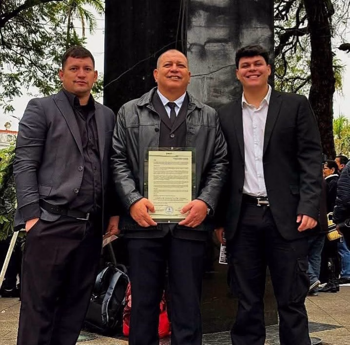 Asamblea Legislativa de Santa Cruz:      Entregó Reconocimiento Póstumo a familia de Carmelo Cuéllar Jiménez