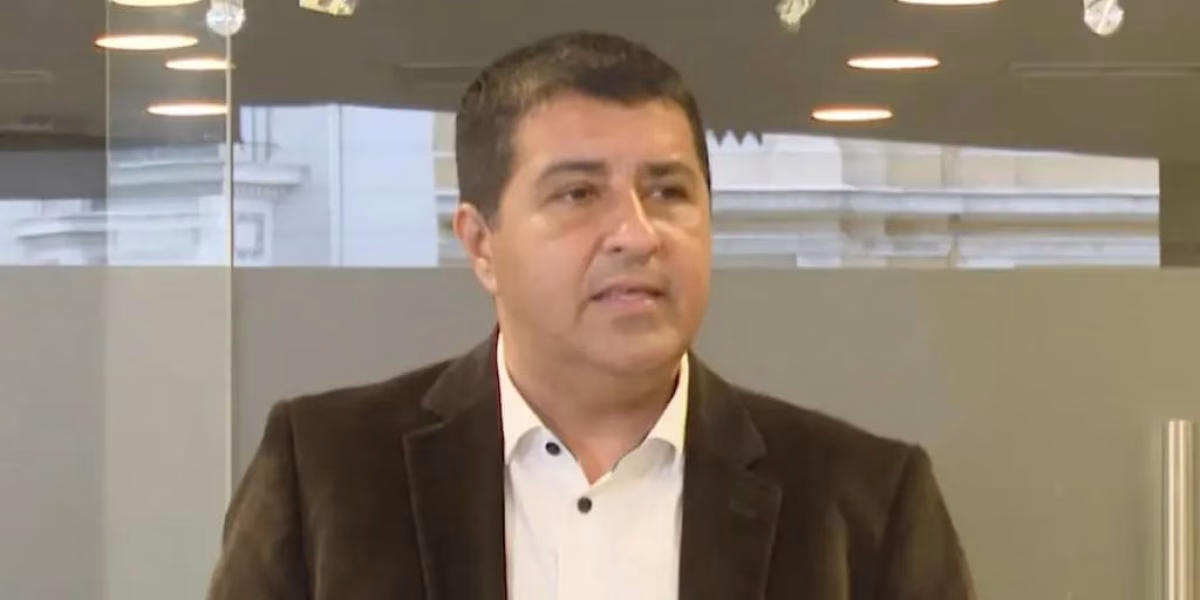 SENADOR JOSÉ ROCA SOLICITA A RELACIONES EXTERIORES   RENOVACIÓN DE AUTORIDADES CONSULARES