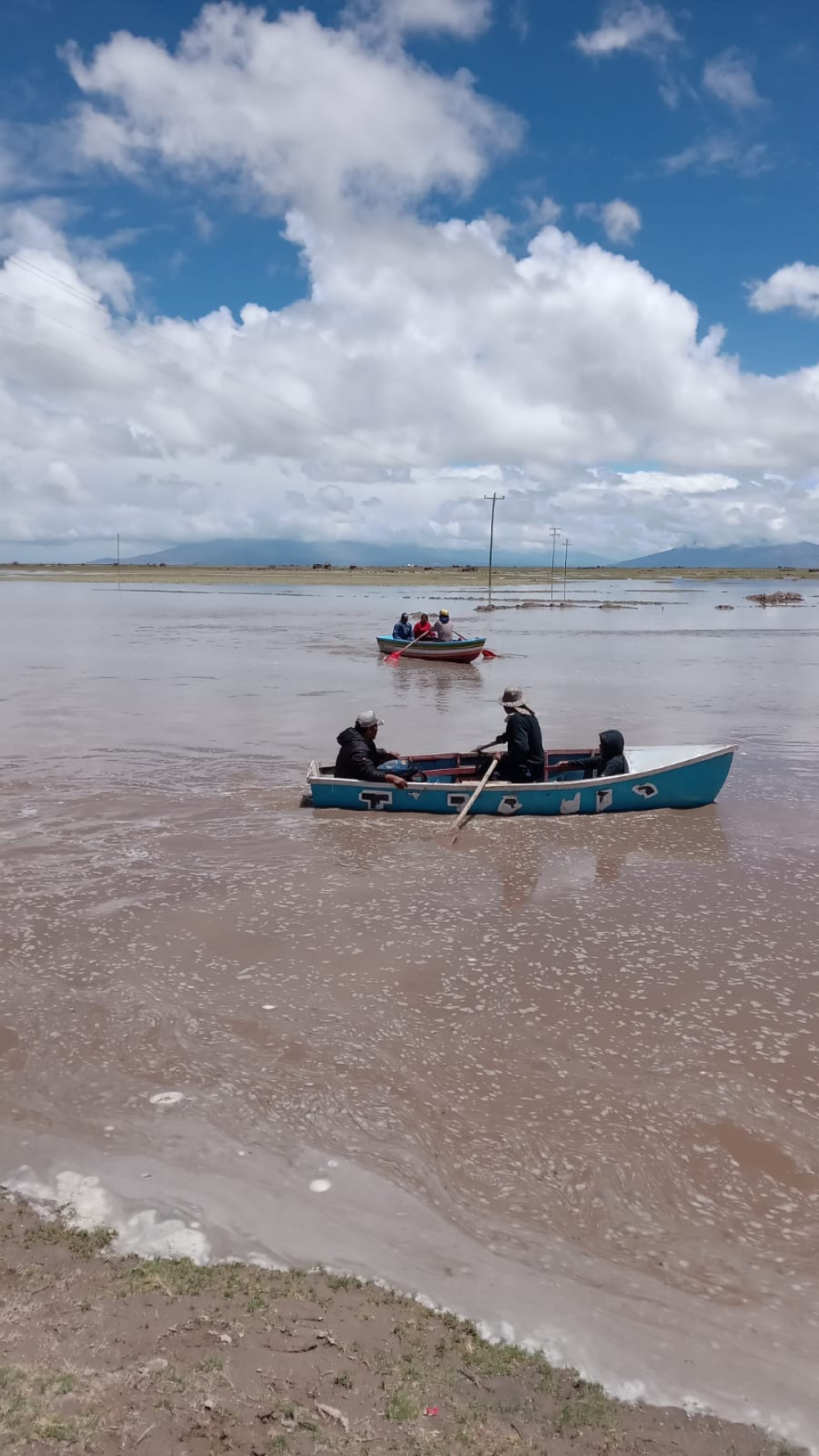 Suspenden labores educativas  por inundaciones en Chipaya