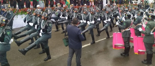 El Alto celebra 40 años de vida con un desfile, la verbena, ofrendas y una sesión de honor