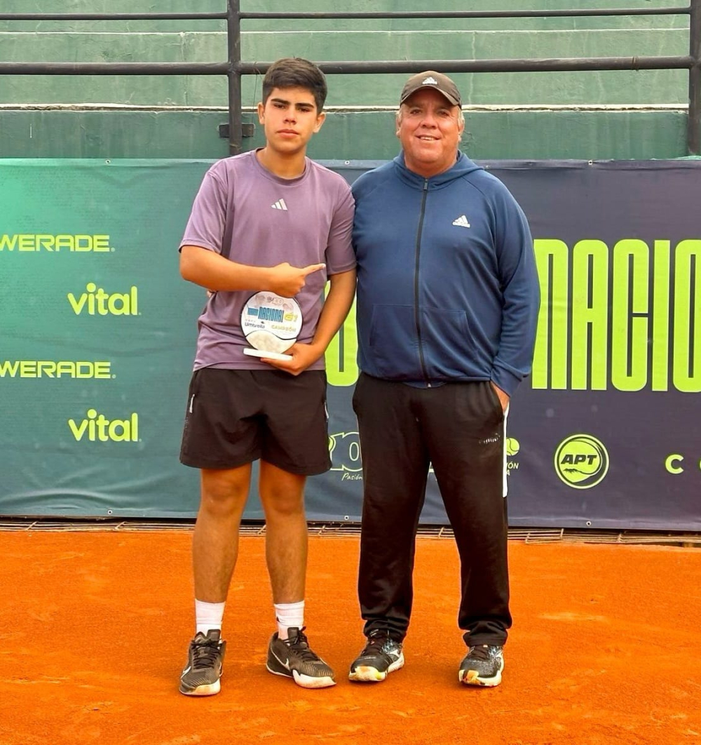Tenista beniano Omar Vargas se lleva el título en dobles en el torneo G-1