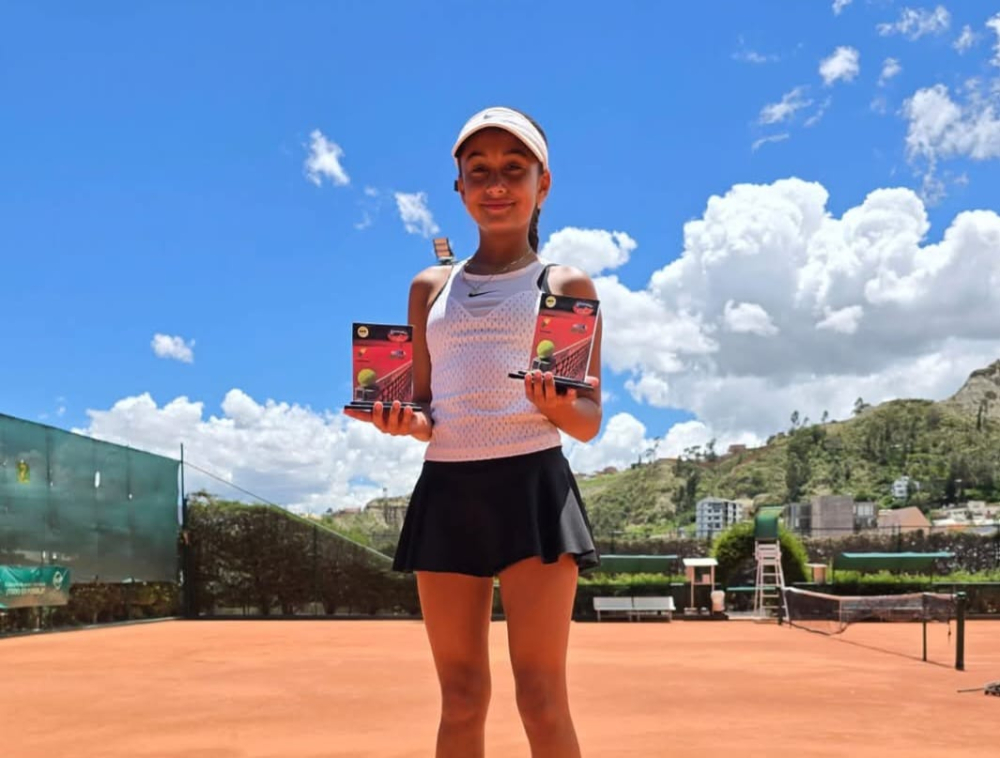 Irene Velasco brilla en el G-2: campeona en singles y dobles junto a Cielo Ramos