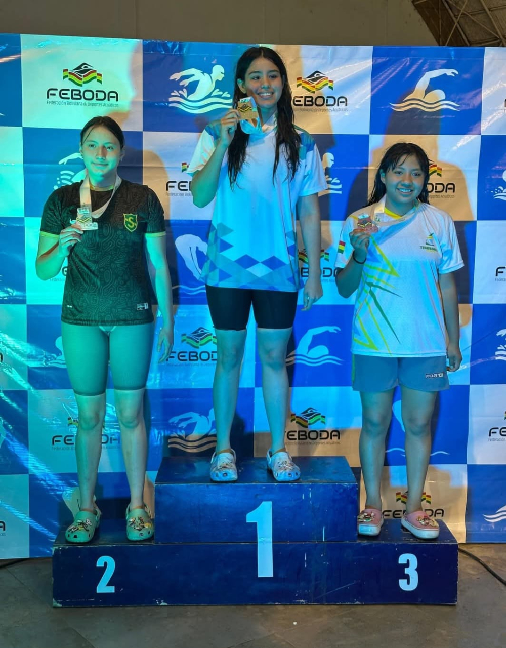 Tayra Seoane conquista dos oros en el nacional de natación Absoluto