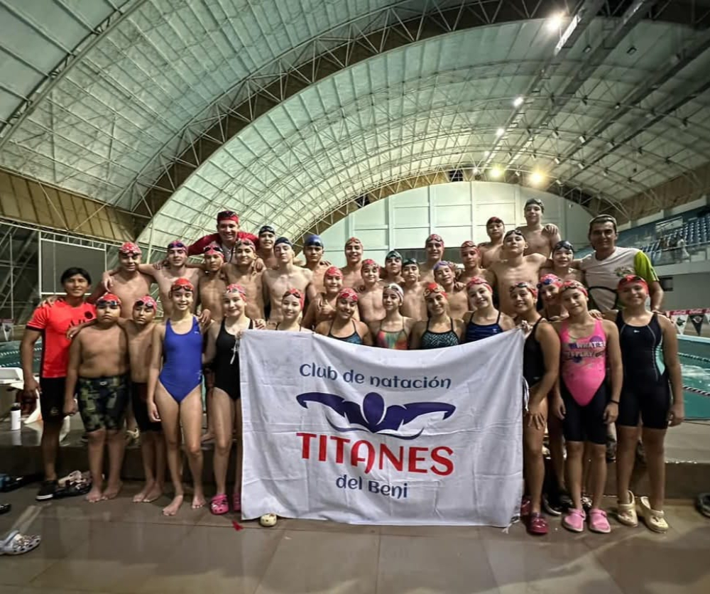 Titanes hace historia y logra el subcampeonato en el torneo Absoluto de natación