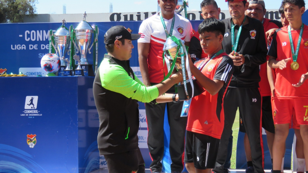 Halcones Dorados alcanza posición privilegiada en competición de Conmebol