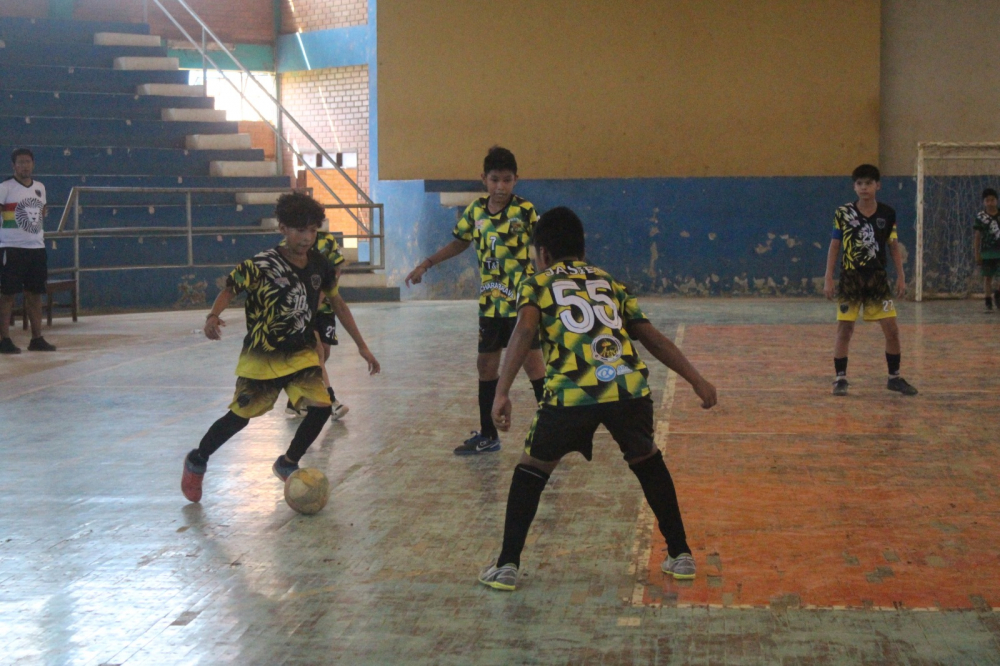 Torneo Infanto Juvenil de Fútbol de Salón AMF avanza imparable hacia la gloria