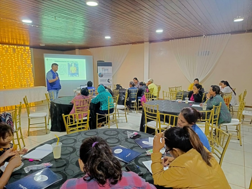 En Riberalta capacitan a 29 colaboradores voluntarios contra la malaria