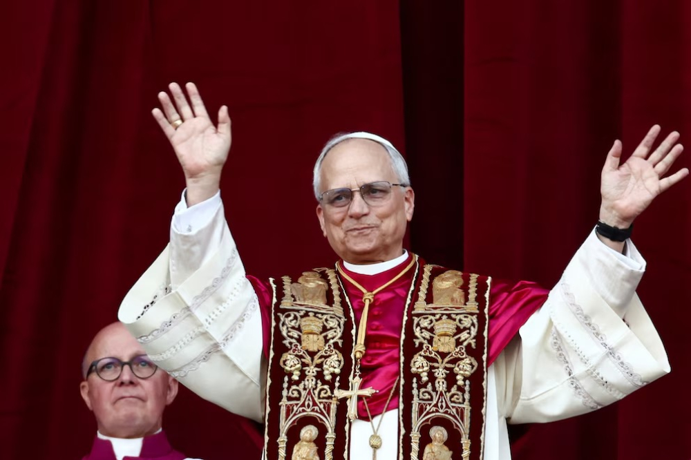LEÓN XIV ES EL NUEVO PAPA: TIENE 69 AÑOS Y DE NACIONALIDAD PERUANA