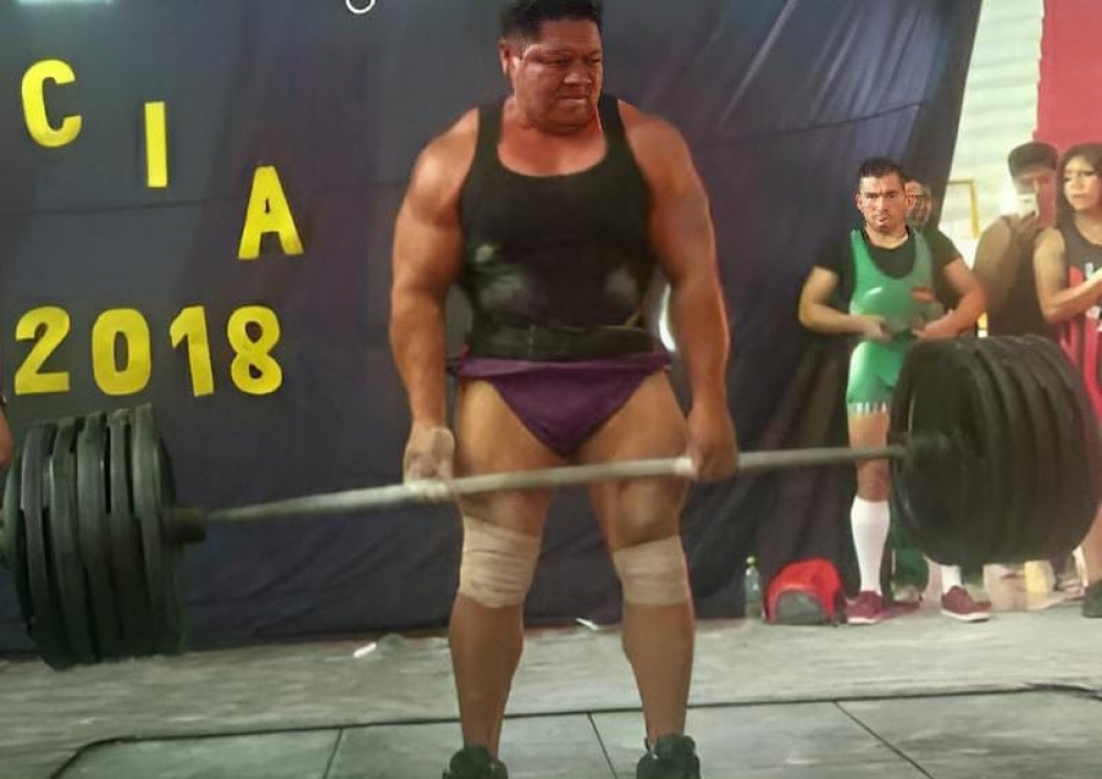 'Powerlifting': un espectáculo deportivo con miras al nacional