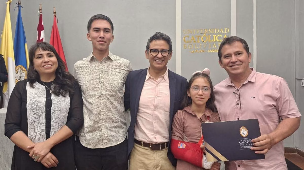 Universidad Católica Boliviana de Sucre:  Otorga "Beca Bachiller" a estudiante del Colegio La Salle de Trinidad