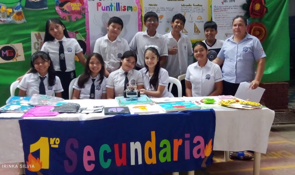 Unidad Educativa Amerinst: Realizan Feria Tecnológica y de Artes Plásticas "Rumbo a una Ciudad Turística"
