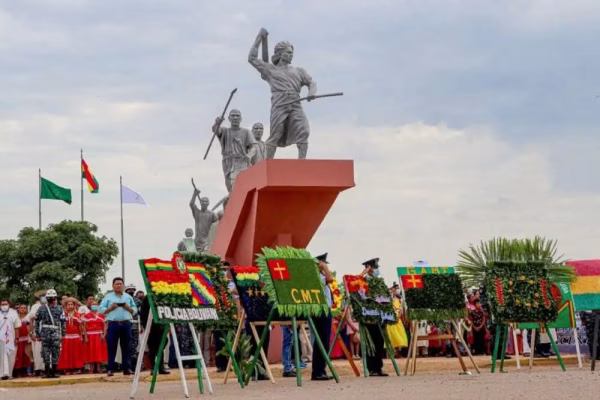 Trinidad rinde honores a Pedro Ignacio Muiba, conmemorando un aniversario más de la revolución mojeña