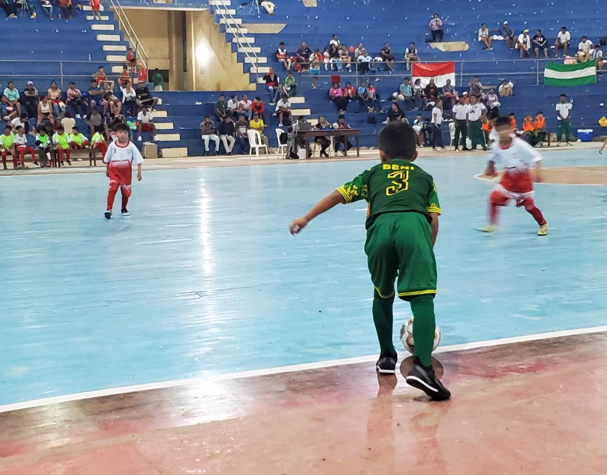 La selección de futsal Sub 8 del Beni debuta con goleada