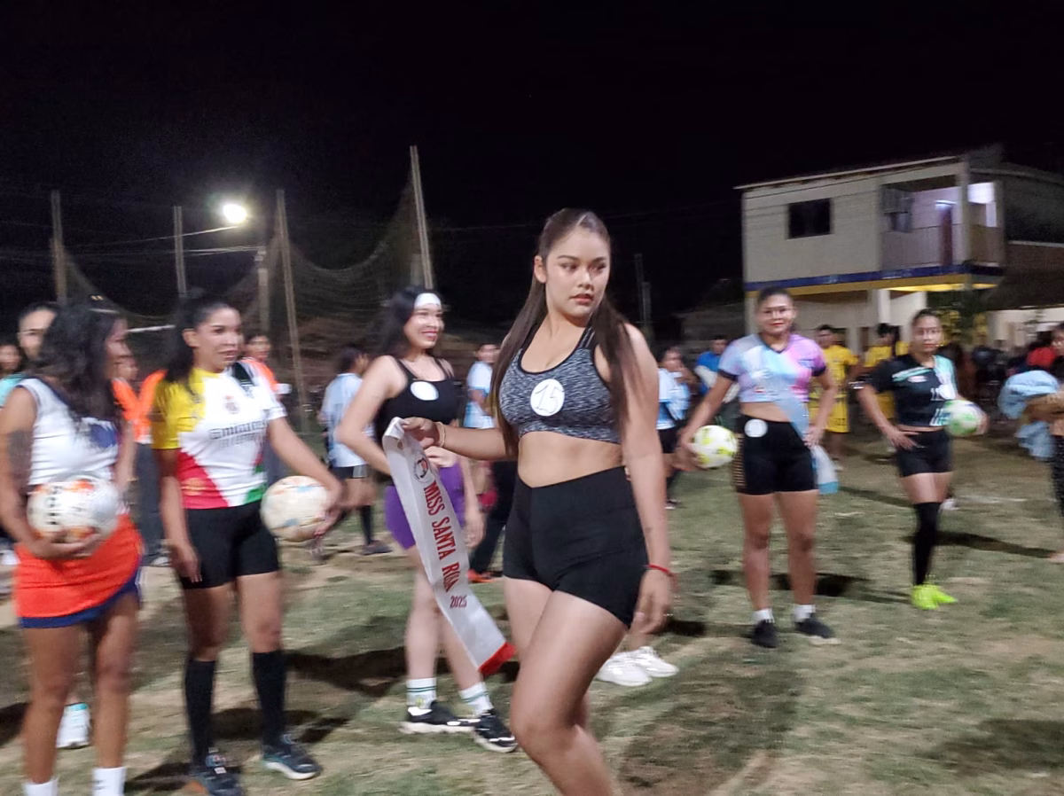 La Semi-Liga Santa María 2025 arranca con desfile y coronación de Miss