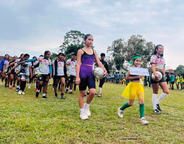 Arranca el IV campeonato estudiantil del núcleo Pedro Mayor Vaca Díez