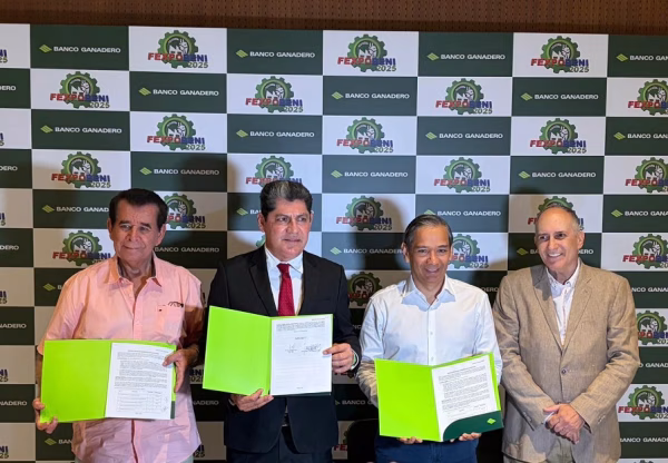 Banco Ganadero y FEXPO Beni firman convenio para impulsar el desarrollo productivo y ganadero