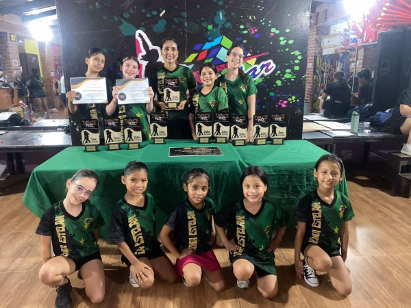 ACADEMIA ESTELAR DEL BENI SE CORONÓ CAMPEÓN EN MODALIDAD FOLKLORE