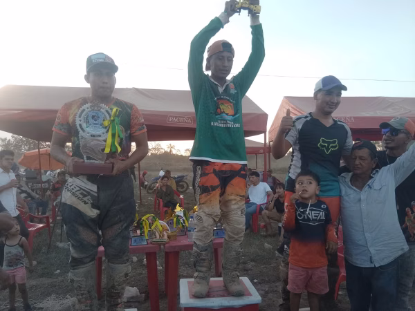 Rurrenabaque celebra: José Manuel Roca lidera la categoría Expertos