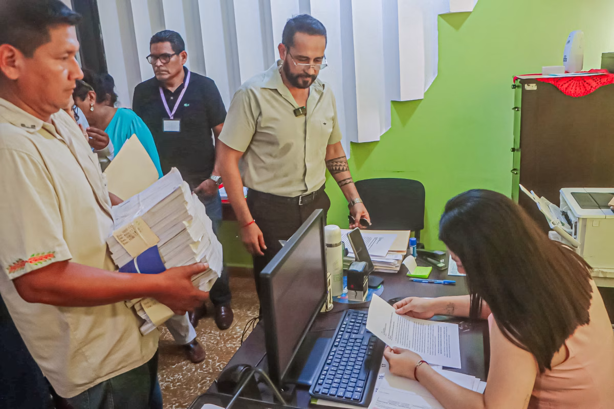 Alcalde de Trinidad entregó documentación en caso de medicamentos y ratificó “transparencia en caso aluvión”